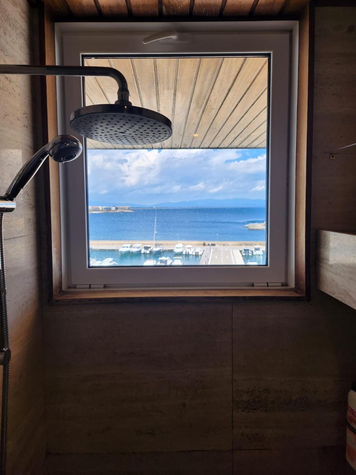 Solo Atico Guest Suites Л'Аскала Екстер'єр фото