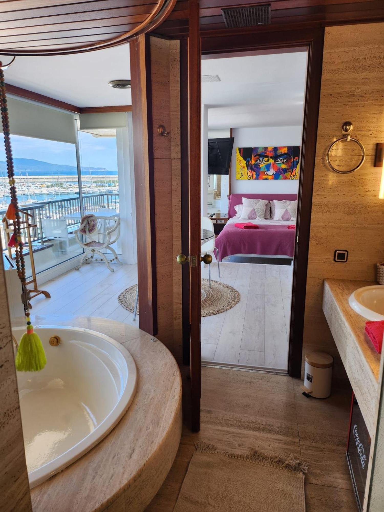 Solo Atico Guest Suites Л'Аскала Екстер'єр фото